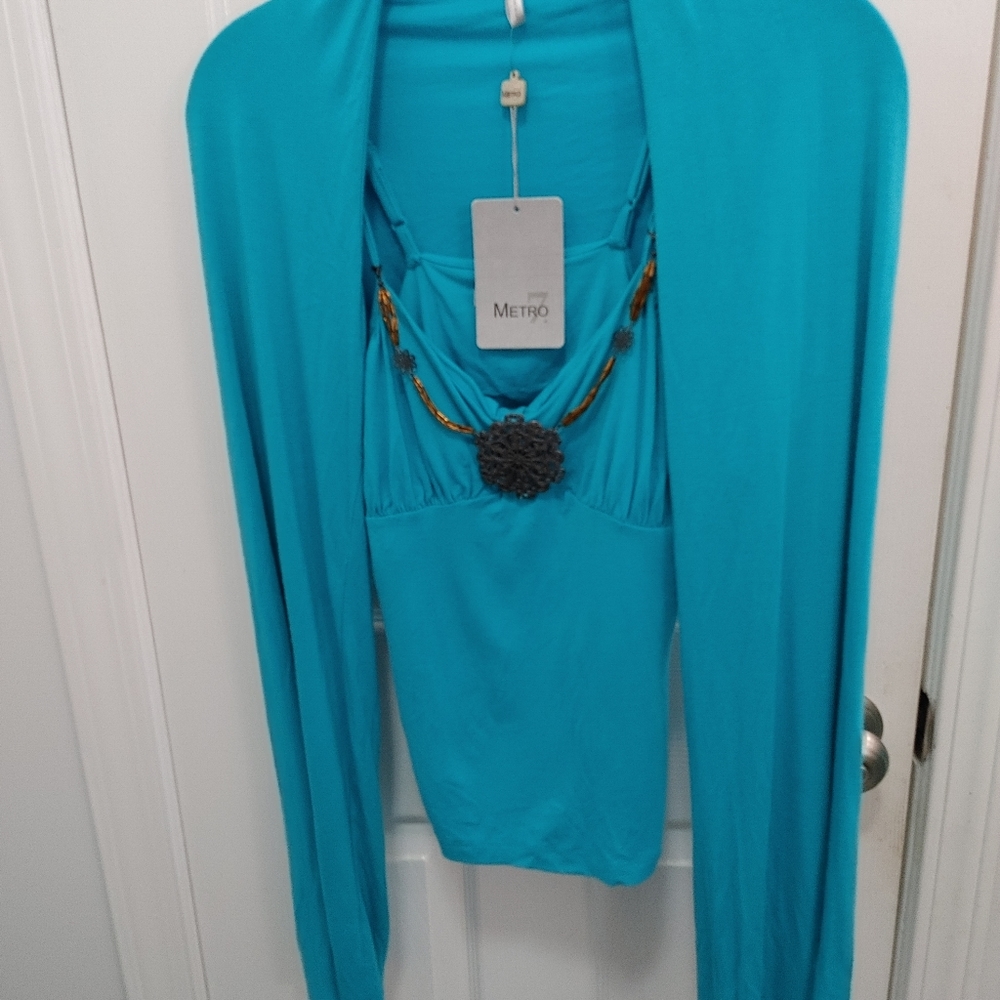 NWT BEAUTIFUL TURQUOISE CAMI & SHRUG